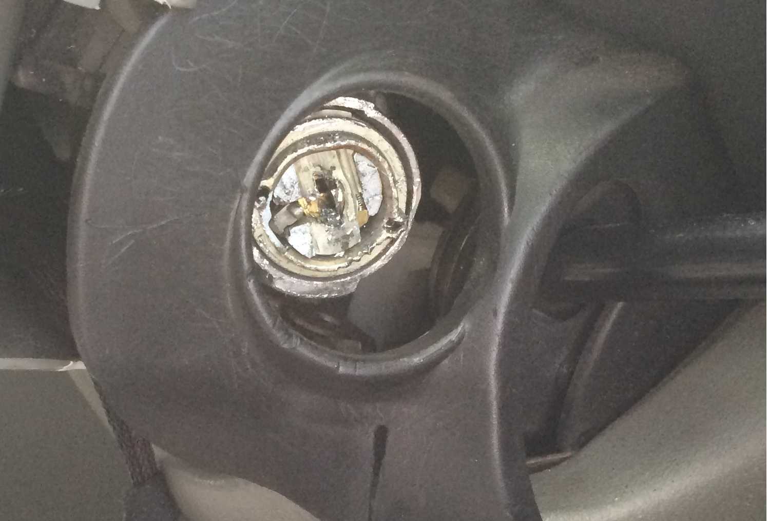 Broken car ignition lock cylinder replacement (Dodge Caravan 2000)